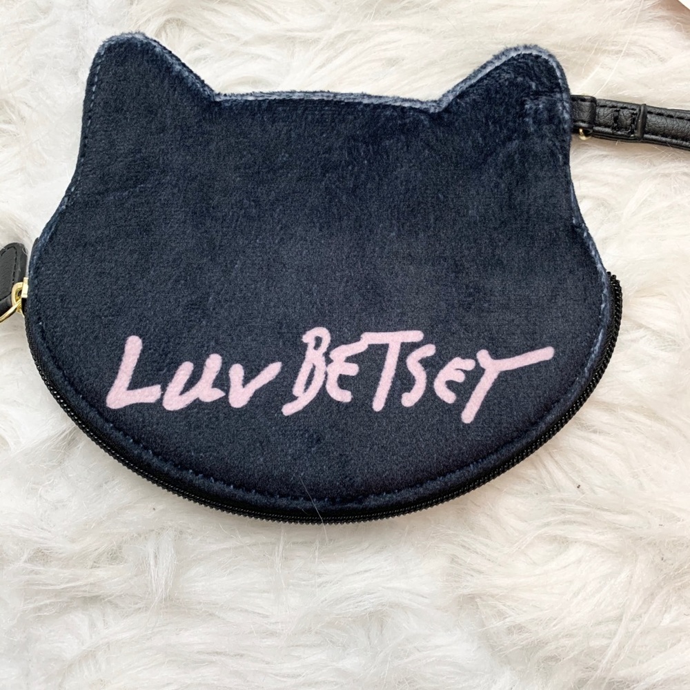 🎉HP🎉🆕Betsey Johnson cat wristlet - Picture 4 of 7